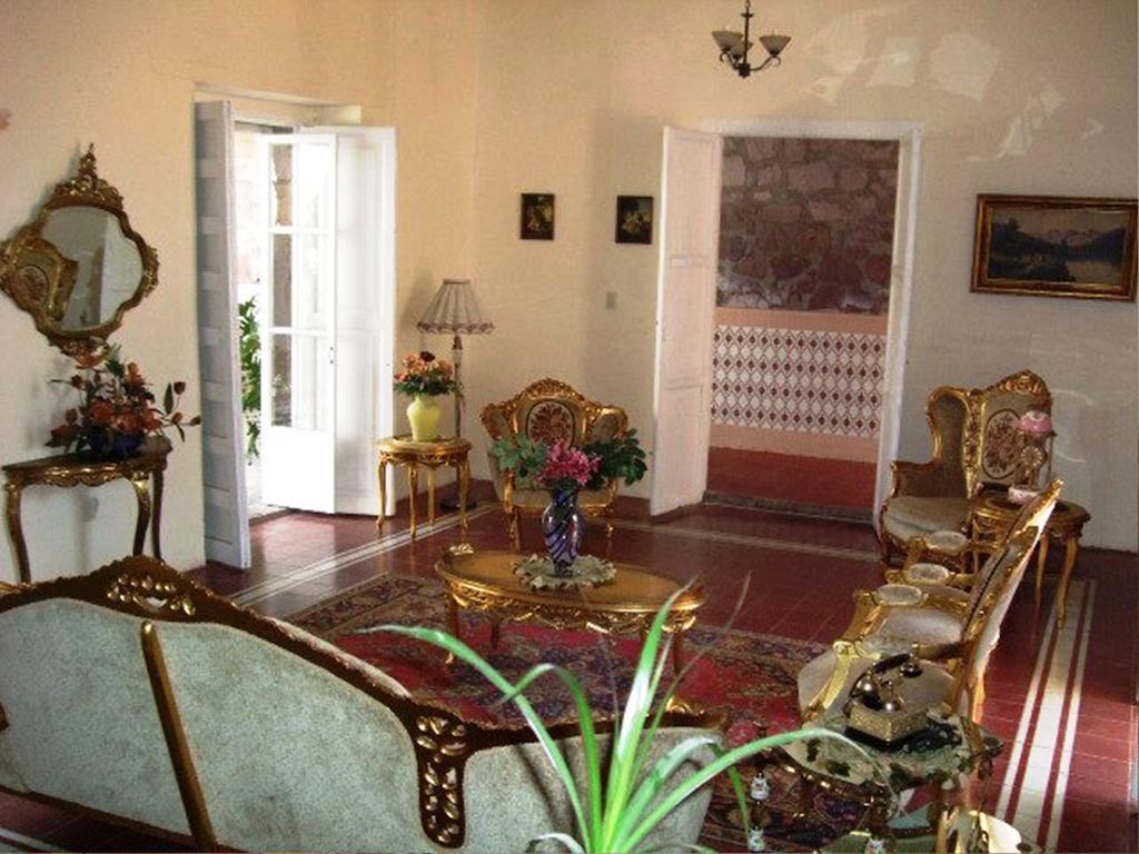 Casa Limonchelo Hotel B&B มอเรเลีย ภายนอก รูปภาพ