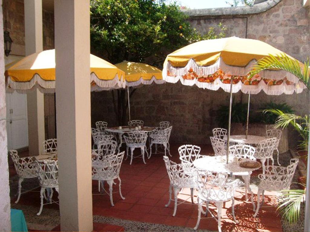 Casa Limonchelo Hotel B&B มอเรเลีย ภายนอก รูปภาพ